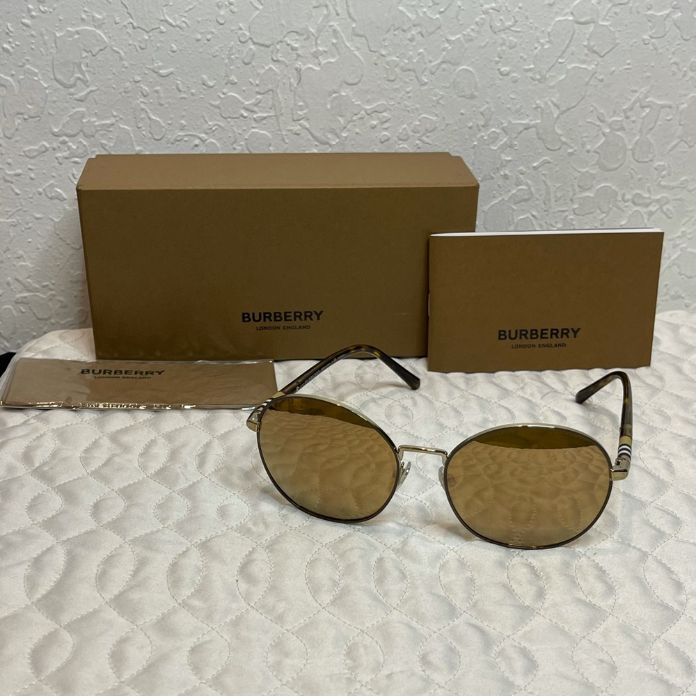 Burberry Sunglasses